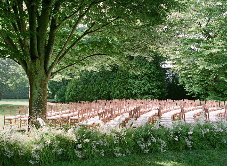 Summer Hamptons Wedding With Stefanie Cove Putnam Flower Channel