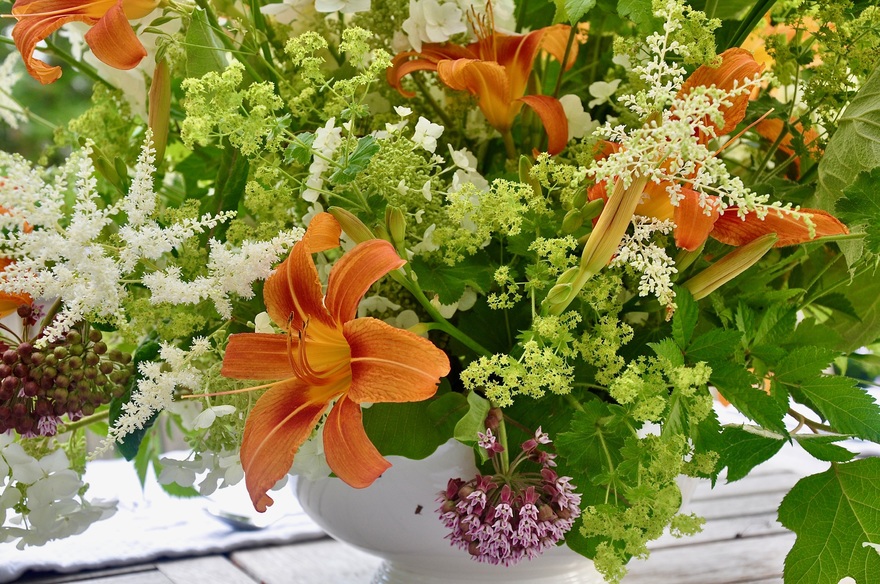 Tablescape with Day Lilies