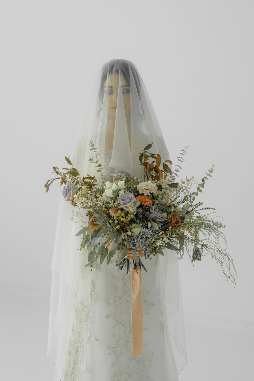 Simply Modern Styled Shoot