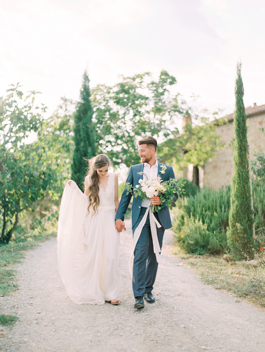 ​ROMANTIC ORGANIC DESTINATION WEDDING AT VILLA MONTANARE IN TUSCANY